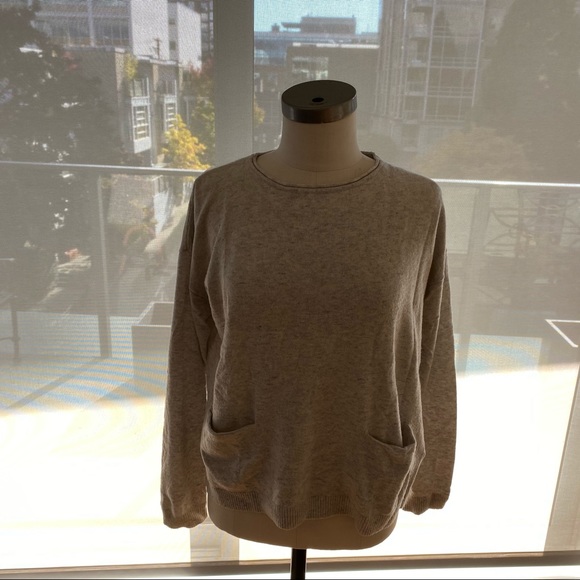 Minimum crew neck sweater with pockets - Picture 1 of 12
